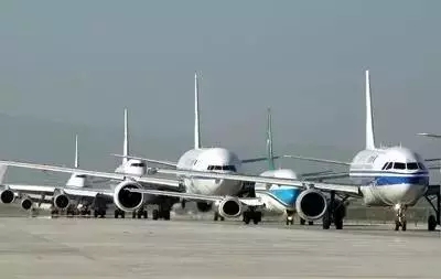 首都、南苑機場繞飛