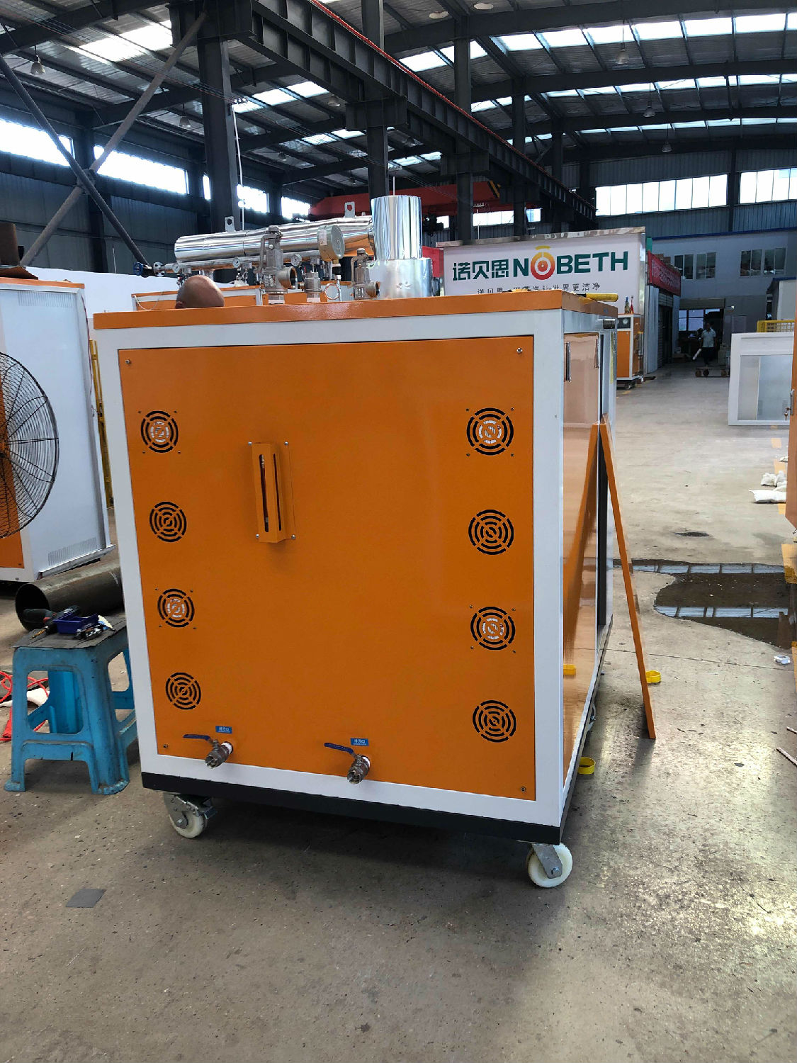 定製PLC實驗研究蒸汽發生器進行試機中，午夜一区二区三区出廠前每一款設備都會進行試機處理，確保蒸汽設備到客戶手上都是沒有問題的產品