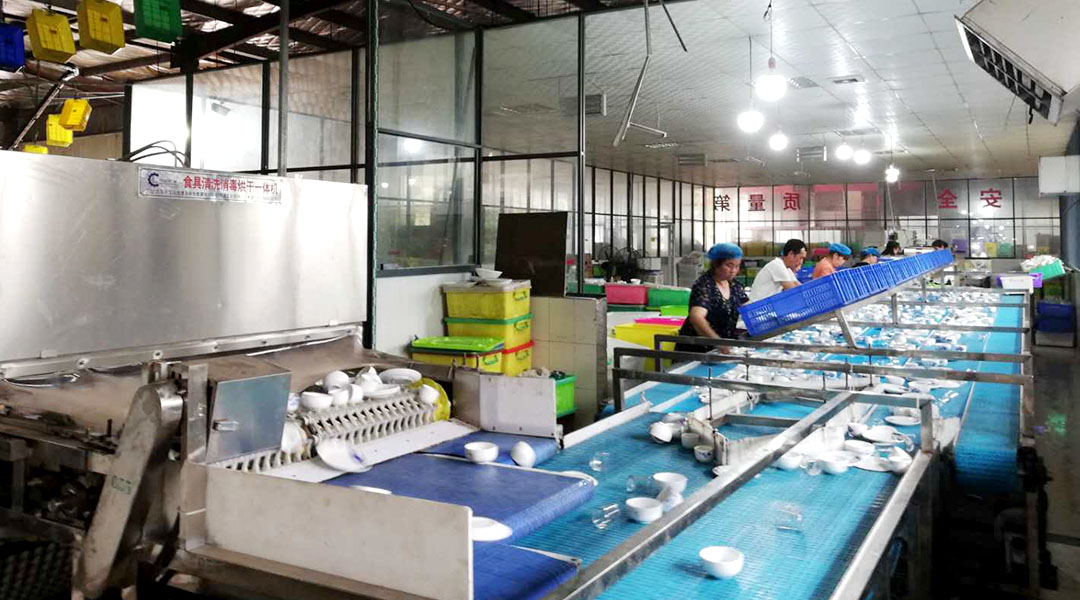 節能節水，使用江蘇餐具消毒高溫蒸汽發生器消毒餐具更徹底