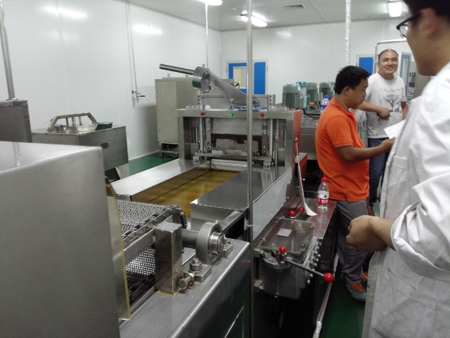 蒸汽潔淨，環保節能使用山東醫療製藥潔淨電蒸汽發生器