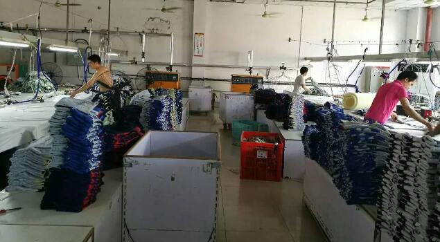 滿足市場需要，針織廠選用服裝整燙蒸汽發生器