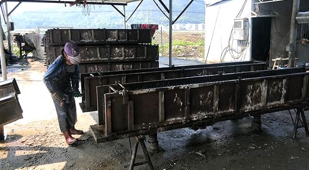 午夜一区二区三区48kw蒸汽發生器養護水泥管道，4小時實現脫模，1天可養護30根